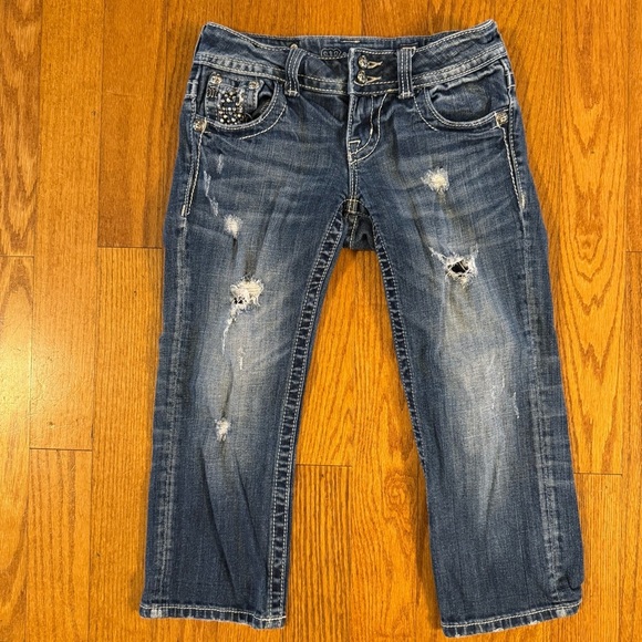 Miss Me Capri Blue Jeans Distressed Women’s Size 25 - Picture 1 of 7